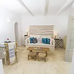 Iconic Santorini, A Boutique Cave By Sandglass Hotel