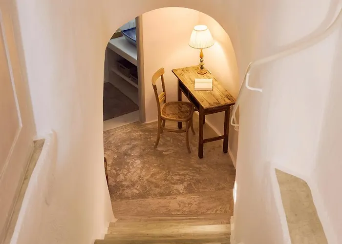 Iconic Santorini, A Boutique Cave By Sandglass Ξενοδοχείο Ημεροβίγλι