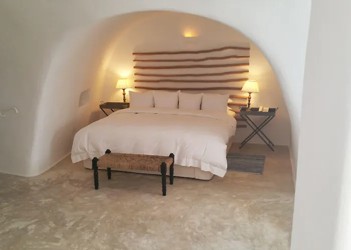 Iconic Santorini, A Boutique Cave By Sandglass