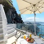 Iconic Santorini, A Boutique Cave By Sandglass Hotel